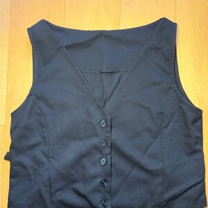 Women's Black Sleeveless Top